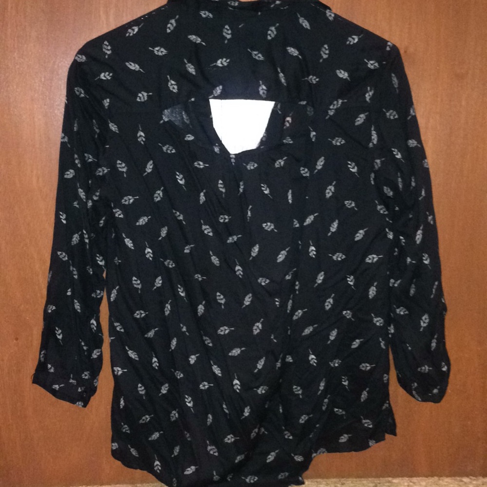 Collared Patterned Button Up Top - image 2